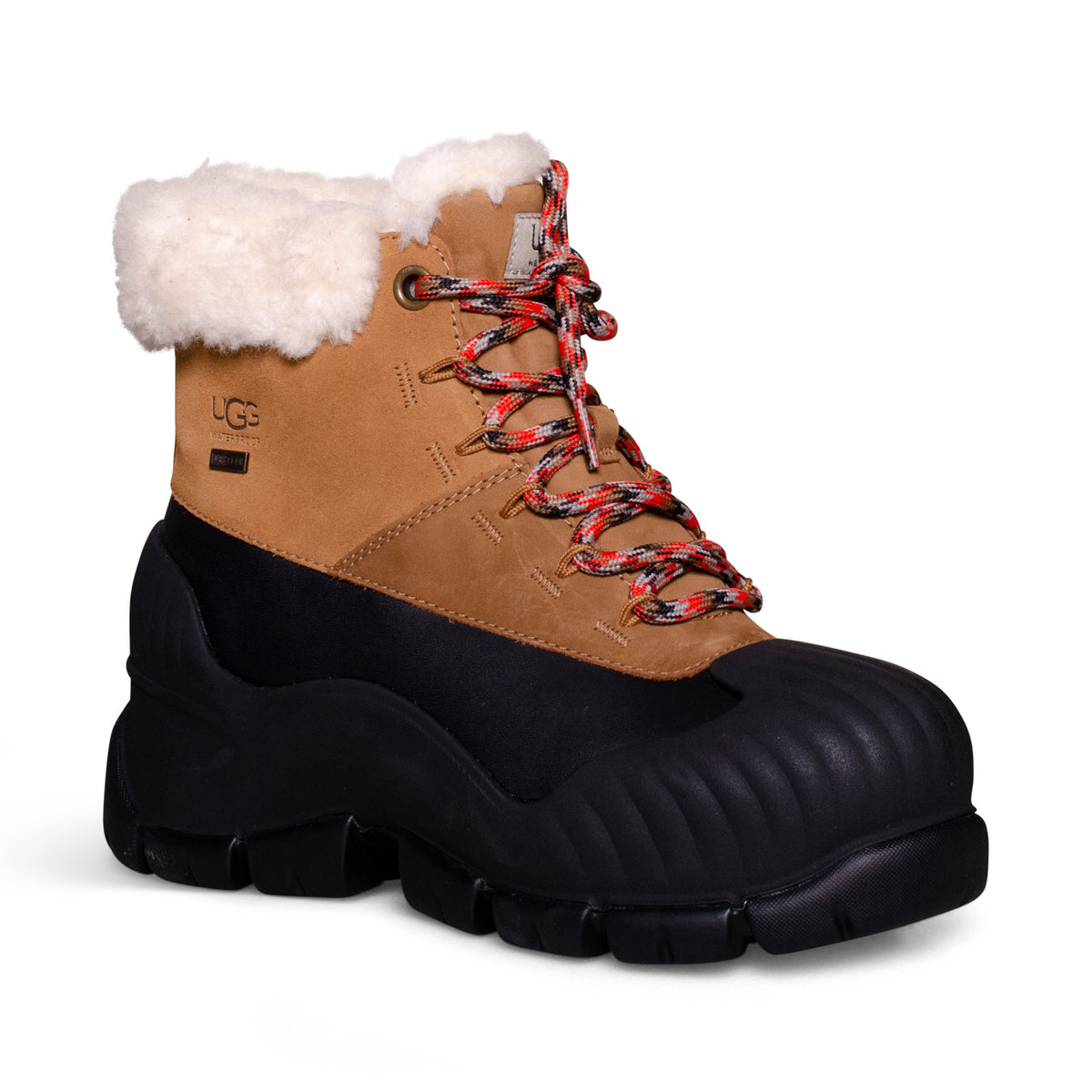 大人気完売UGG W ADIROAM HIKER希少サイズ 厚底 防水 雪道OK 大人気完売UGG W ADIROAM HIKER希少サイズ 厚底 防水 雪道OK UGG
