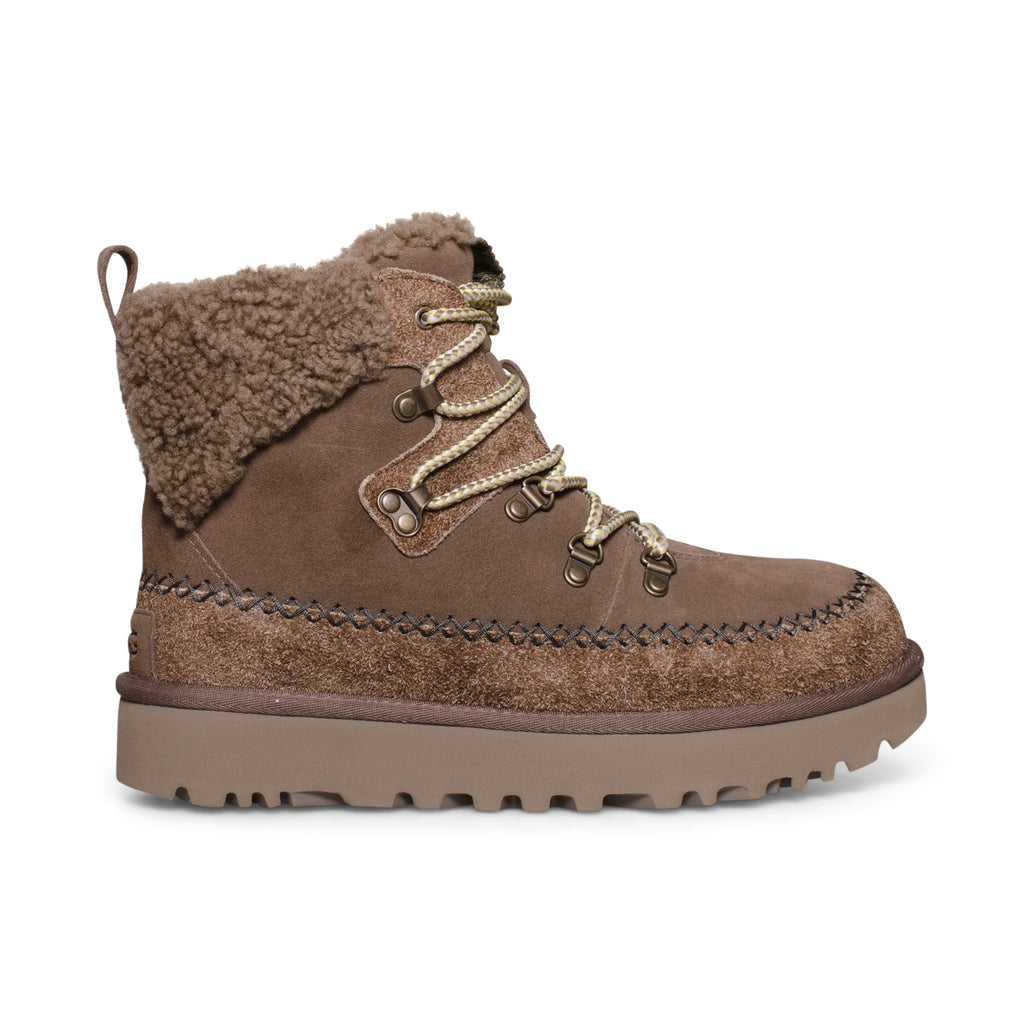 あっこ　0 UGG Classic Alpine Lace-Up Hickory Boots - Women's – MyCozyBoots