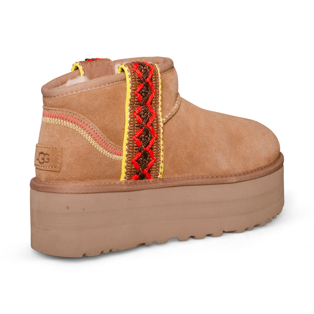 UGG　モカシン　ユリ 03202023-9287_1080x.jpg?v=