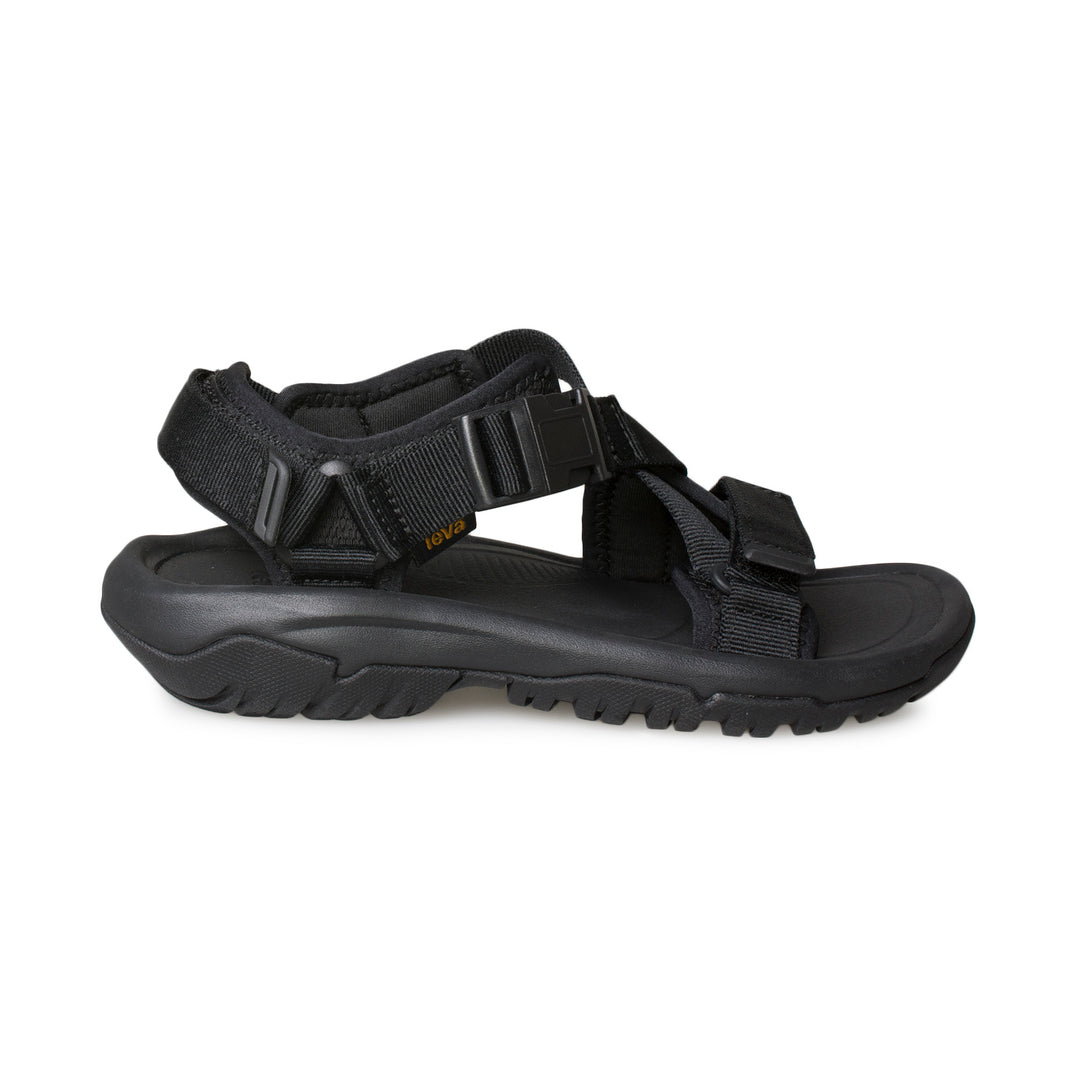 しょうTEVA Beach day wear-testing my SW x @teva footwear with @shimmy__