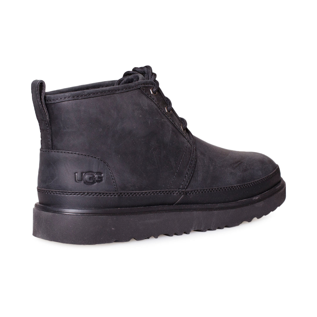 ugg neumel black