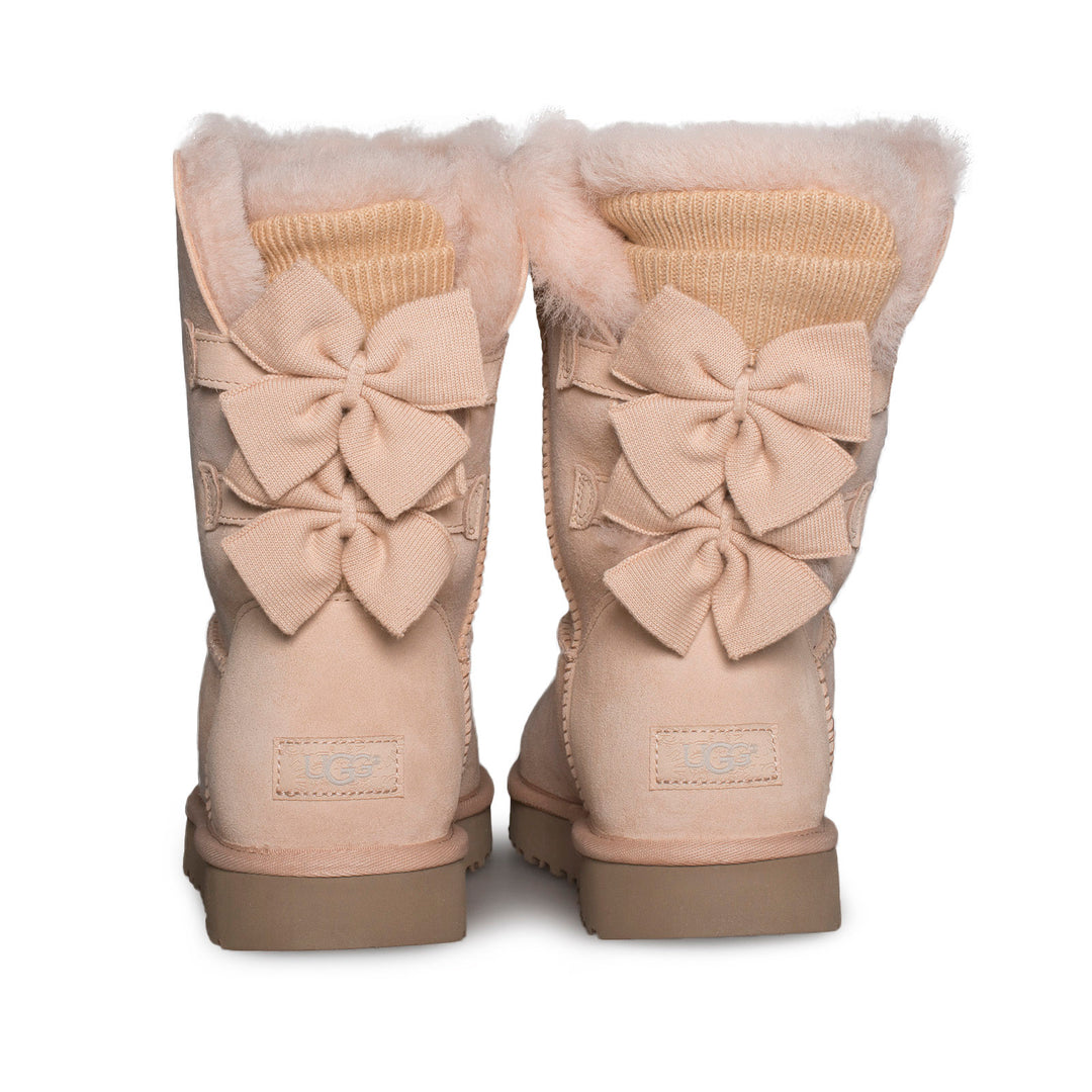 UGG Bailey Bow II Ruffles good Boots