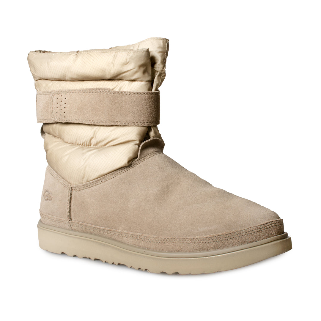 靴 UGG Classic Short Pull-On Weather 23cm Classic Short Pull-On Weather Boot | UGG®