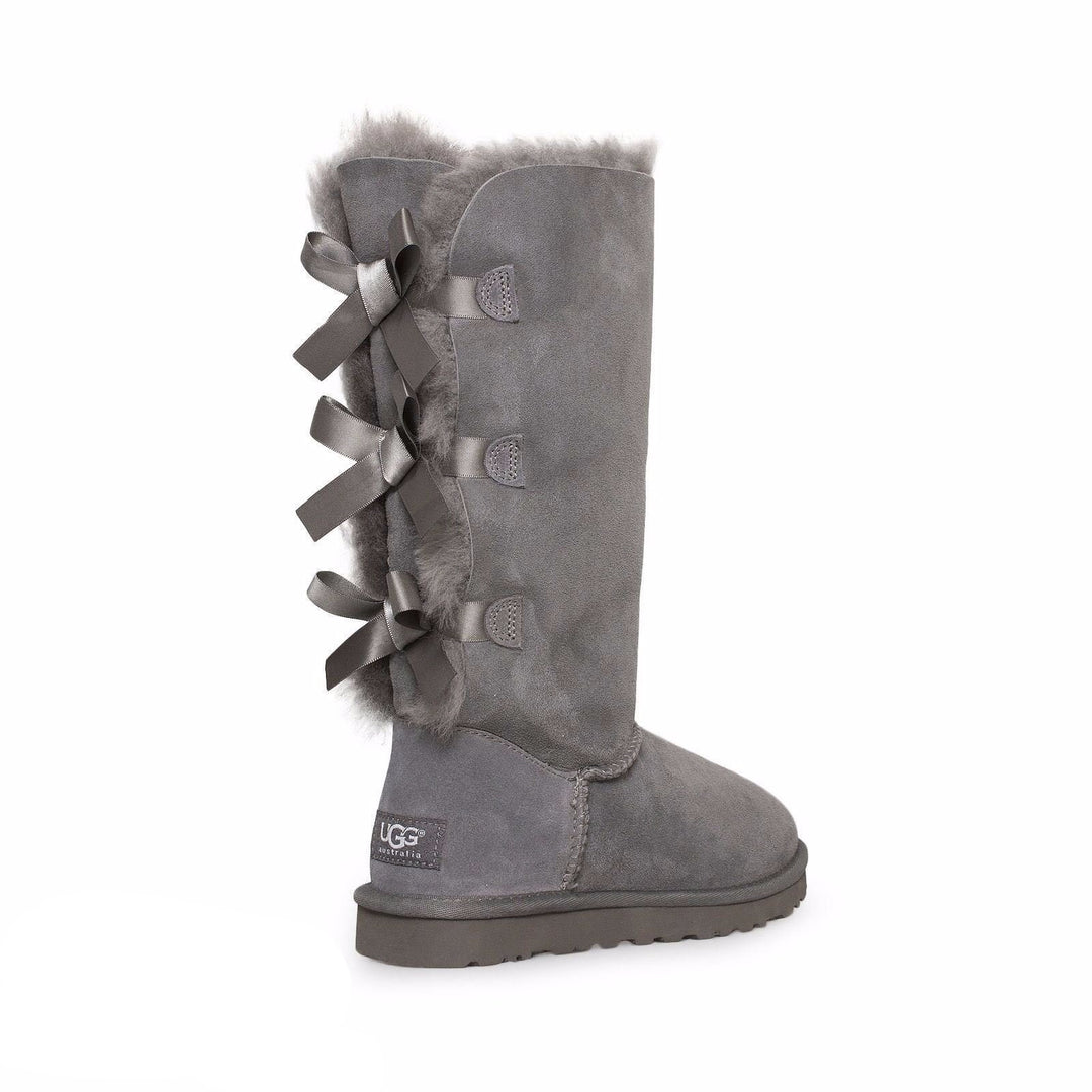 UGG girls size 4 gray Bailey Bow S/N 3280K purchases Boots Retails $150