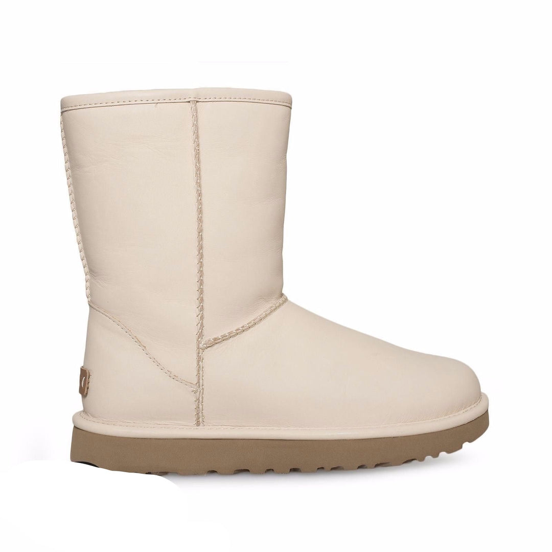 UGG CLASSICSHORT 新品19.5cm UGG Classic Short Cashmere Freshwater Pearl Boots – MyCozyBoots